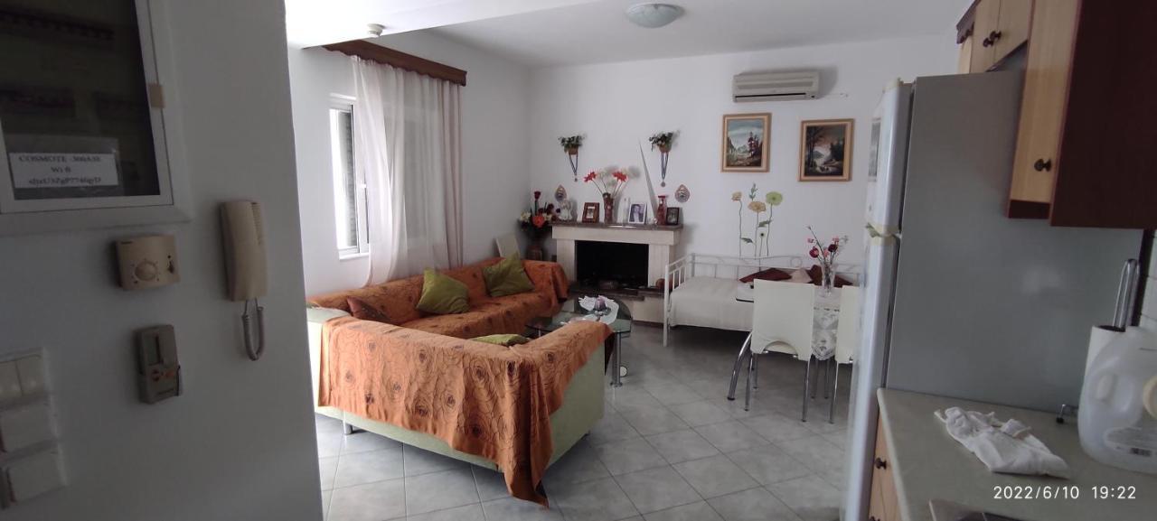 Eirini House Apartment Kanali  Luaran gambar